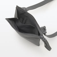 無印良品 ポーチとしても使える 撥水ミニサコッシュ チャコールグレー 良品計画