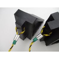 コンパル ロープ付・タイヤストッパー4t車用(2個組) 031935 1セット(8組:2組×4組) 562-7126（直送品）