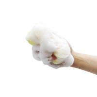 キッチンスポンジ 手にやさしいスポンジ ソフト ふわふわ たっぷり泡立つ ホワイト 日本製 1個 オーエ