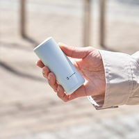 ライフオンプロダクツ 持ちやすいスリムカイロカバー&モバイルバッテリー機能付 ミントグリーン LCAEA006-ME 1台