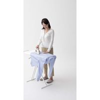 山崎実業 軽量スタンド式アイロン台 タワー ホワイト 774027 1個