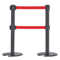 アスプルンド ベルトポールパーティション ダブルベルト スタッキング ブラックベース ベルト：レッド 1セット（4台（3梱包））