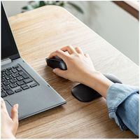 サンワサプライ ジェルリストレスト(ブラック) TOK-GEL27BK 1個（直送品）