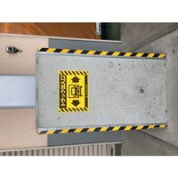 トラスコ中山 TRUSCO 【売切廃番】屋外用ラベルシール A4 黄 30枚入 AWLA4-30-Y 1冊(30枚) 207-7366（直送品）