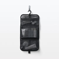 無印良品 ナイロンメッシュ吊るして使える洗面用具ケース 黒 約２１×１５ｃｍ 良品計画