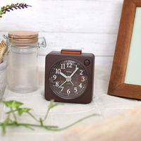 ノア精密 MAG（マグ）電子音目覚まし時計 ミニモク ブラウン 幅65×奥行40×高さ70mm[ アナログアラーム] 1個