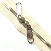 日本紐釦貿易 Y.K.K 両開金属ファスナー40cm シルバー 生成 5本 5RNM40-801 1セット3袋(1袋5本入、（直送品）