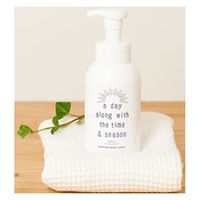 a day フォーミングボディーソープ360mL(フィグ&クローブ) 4517161136357 1セット(36個)（直送品）