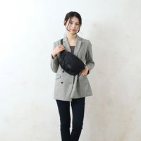 センバドー はっ水ナイロンウエストボディバッグ BK 623-7551 1個（直送品）