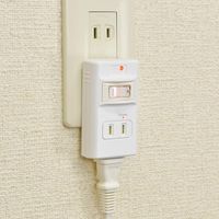 オーム電機 発煙ガードスイッチ付タップ 2個口 00-2591 1個（直送品）