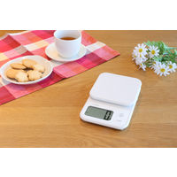 ドリテック デジタルスケール「エクレ」2kg ホワイト KSー739WT キッチンスケール 1個