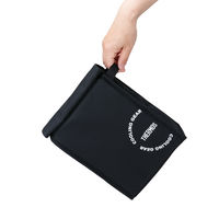 サーモス スポーツ保冷バッグ 3L ブラック REYー0031 BK 1個