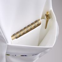 LAURA ASHLEY（ローラアシュレイ） スクラブ レディス 半袖 オフホワイト／ピンク 3L LW612-12 1枚（直送品）