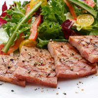 日東ベスト [冷凍] JGホエー豚の厚切りベーコン 600g×10個 4902385900707 1セット(600g×10個)（直送品）