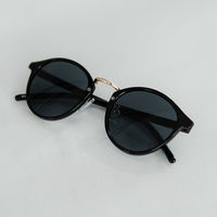 ボスリントンコンビサングラス ブラック LAKOLE/ラコレ