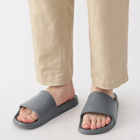 無印良品 一体成型 足なりサンダル ２４．５～２５．０ｃｍ チャコールグレー 良品計画