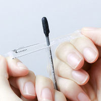 山洋 綿棒カルテ04.黒粘着綿棒 50本（1本包装） 50012280 1個