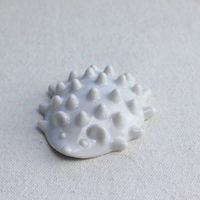 ネクスト ツボ押し ツボセラム Sサイズ ハリネズミ 488520 1個（直送品）