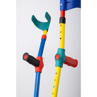 ケイ・ホスピア 杖 伸縮 前腕部支持型杖 ロフストランドクラッチ キッズクラッチ イエロー×グリーン 474785 1個（直送品）