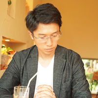 【老眼鏡 リーディンググラス】FEEL LIFE FLM-002 col.1 シルバー 度数 +3.00 / 1個（直送品）