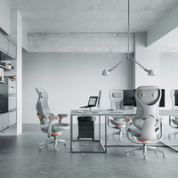 【組立設置込】コクヨ イングクラウド ヘッドレスト付き 可動肘 ライトモデル フローリング用 ライトグレー×ソフトグレー 1脚（直送品）