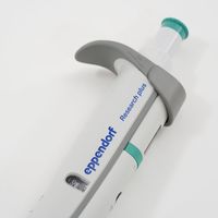 アズワン マイクロピペット リサーチプラスV 容量可変タイプ 1000~10000μL JCSS校正証明書付 2-4632-30-24 1本（直送品）