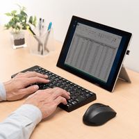 ワイヤレスキーボード　無線　メンブレン　コンパクト　テンキーレス　ブラック　400-SKB052　サンワサプライ　１個（直送品）