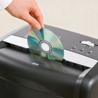 サンワダイレクト 業務用シュレッダー（CD/DVD・カード対応・クロスカット・12枚細断・連続8分使用） 400-PSD017 1台（直送品）