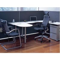 【設置込】イトーキ スピーナチェア 会議イス 背座クロス 肘付 シルバーベース キャンテイレバー脚 ブラック 1脚（直送品）