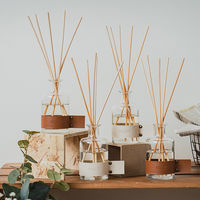 Leather Collection リードディフューザー レザー調 フローラルエアー 180ml 約2ヶ月 MRU-124-FA 1個 メルシーユー