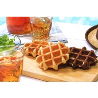 〈マネケン〉ベルギーワッフル詰合せ 14個 （プレーン・ココア）1箱 三越伊勢丹 紙袋付 手土産 ギフト 洋菓子 焼き菓子