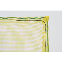日本マタイ 噂のカラスよけ(黄)4mm角目 3X4mおもりロープ入り CROW-NT-3X4YEL 1枚