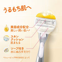 ヴィーナス カミソリ 剃刀 女性用 ソープ付 ココナッツの香り うるもち肌へ 替刃 1セット（3個入×3） コンフォートグライド