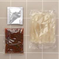 スータイ パッキーマオセット 激辛バジル焼きそば 2人前・204g 1個 オーバーシーズ