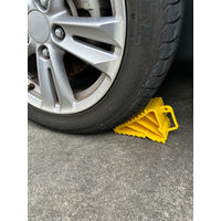 丸紅フォレストリンクス タイヤストッパー樹脂製 普通車用 1組（2個入） オリジナル