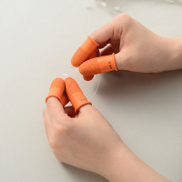 プラス　指サック　小　1パック（10個入）