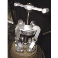 エスコ 250mm ユニバーサルハブプーラー EA500AZ-250 1組（直送品）