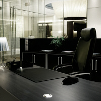 プラス デスクマット エグゼクティブタイプ 600×450mm 厚さ4.5mm レザー調 36637 DM-010L