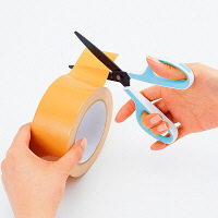 プラス はさみ フィットカットカーブ フッ素コート ホワイト/ブルー SC-175SF 34516