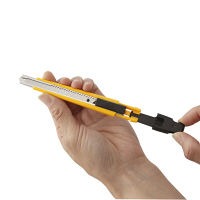 オルファ　小型カッターナイフ　Aプラス　215BS　1本