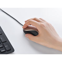バッファロー 有線　ＢｌｕｅＬＥＤ光学式マウス　静音／３ボタン　ブラック BSMBU100BK 1台（直送品）
