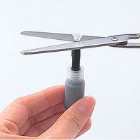 シヤチハタ 乾きまペン 油性マーカー 中字・丸芯 黄土色 K-177Nオウドイロ 1本