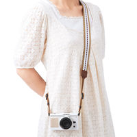 サンワサプライ デジタル一眼用ストラップ・レース（ベージュ） DG-SST3BG 1個（直送品）