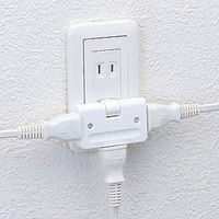 サンワサプライ 平トリプルタップ TAP-AC5N 1個