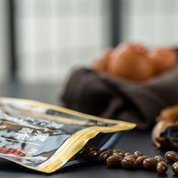 伊藤忠食品 からだスイッチ ヨード卵・光 黒酢黒にんにく卵黄ゴールド 31粒 20個 356783 1セット（直送品）