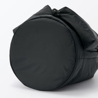 無印良品 撥水 中わた入り 巾着バッグ 黒 タテ３４×ヨコ２４×マチ２４ｃｍ 良品計画