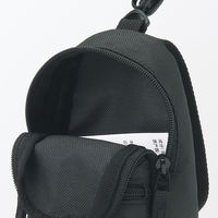 無印良品 ミニ 撥水リュックサック 黒 タテ１２×ヨコ９×マチ４．５ｃｍ 良品計画