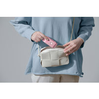 ウェットティッシュ おぱんちゅうさぎ 流せるミニウェットシート 1パック（8枚入×6個）アイリスオーヤマ