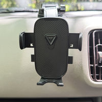 車載ホルダー ダッシュボード用 真空吸着＆粘着固定 ロングアーム Aタイプ ブラック 片手でラクラク操作（直送品）