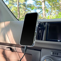 MagSafe対応 車載ホルダー エアコン吹出口用 ロングアーム Aタイプ ブラック  MagSafe非対応機種・ケースも使える（直送品）